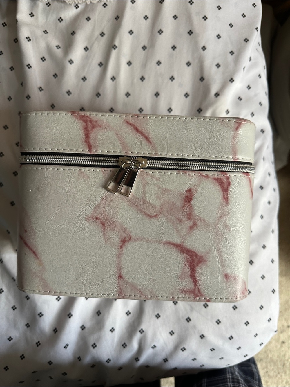 Marble-Print Cosmetic beauty bag / Ulta beauty